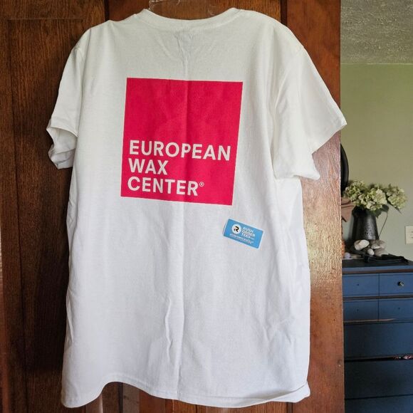 Gildan White Logo Tee Size L NWT | Casual Cotton Shirt European Wax Center - Picture 1 of 3